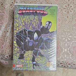 Marvel Deadpool Back in Black Comic with Green and Black Cover
